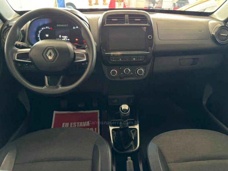 KWID 1.0 12V SCE FLEX INTENSE MANUAL - 2023 - IGREJINHA