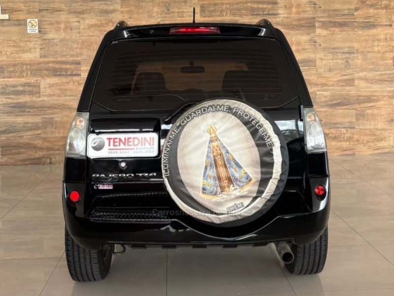 PAJERO TR4 2.0 4X2 16V 140CV FLEX 4P AUTOMÁTICO - 2013 - IGREJINHA