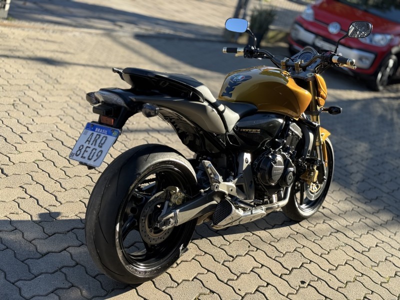 CB 600F HORNET - 2009 - BENTO GONçALVES