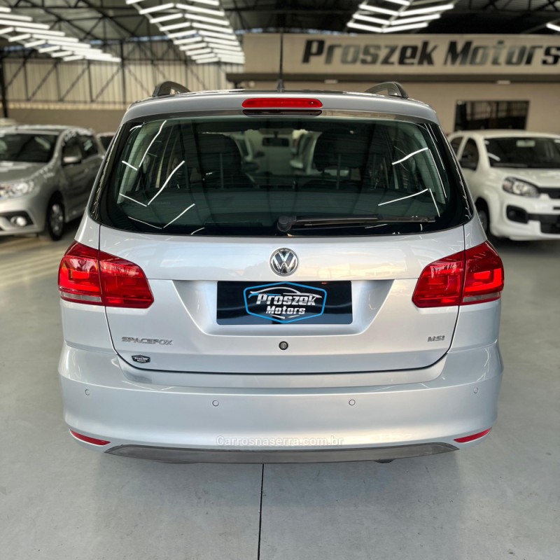 SPACEFOX 1.6 MSI TRENDLINE 8V FLEX 4P MANUAL - 2018 - CANOAS