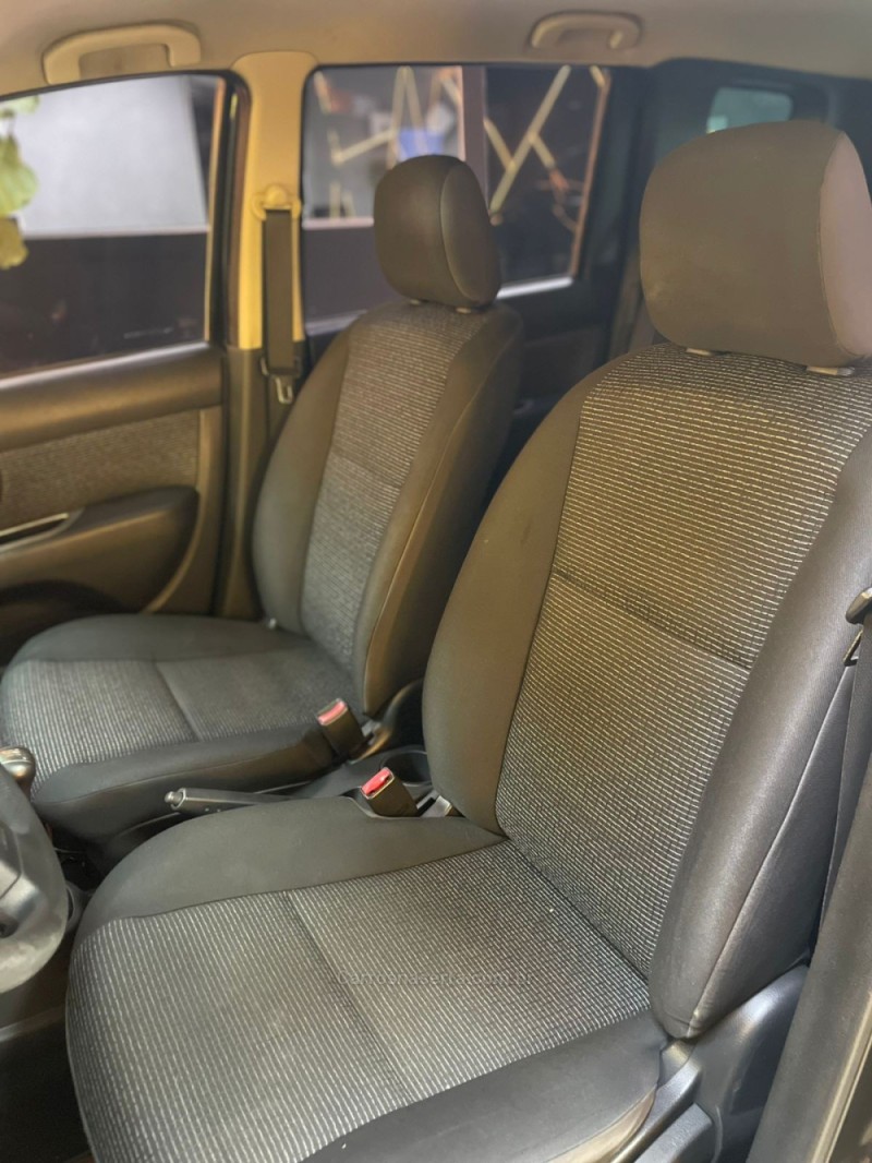 LIVINA 1.6 S 16V FLEX 4P MANUAL - 2014 - NOVO HAMBURGO