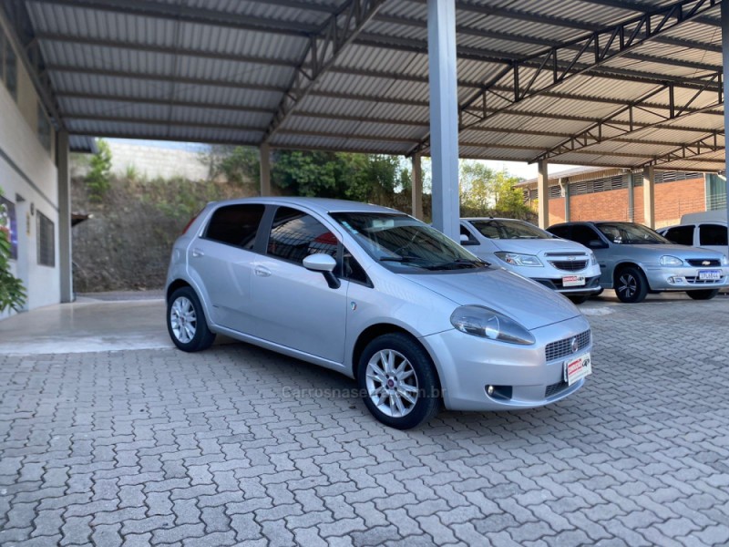 punto 1.4 attractive italia 8v flex 4p manual 2012 caxias do sul
