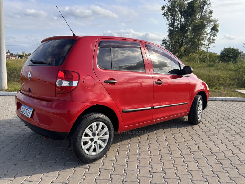 FOX 1.0 MI 8V FLEX 4P MANUAL - 2008 - PORTãO