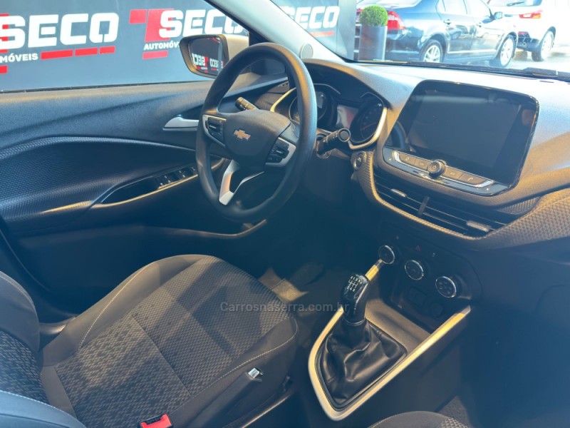 ONIX 1.0 LT 12V FLEX 4P MANUAL - 2021 - PASSO FUNDO