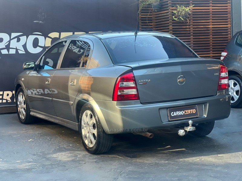 ASTRA 2.0 SFI ADVANTAGE SEDAN 16V GASOLINA 4P MANUAL - 2011 - NOVO HAMBURGO