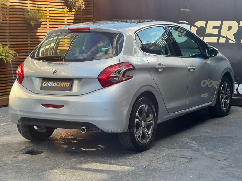 208 1.6 GRIFFE 16V FLEX 4P AUTOMÁTICO - 2014 - NOVO HAMBURGO