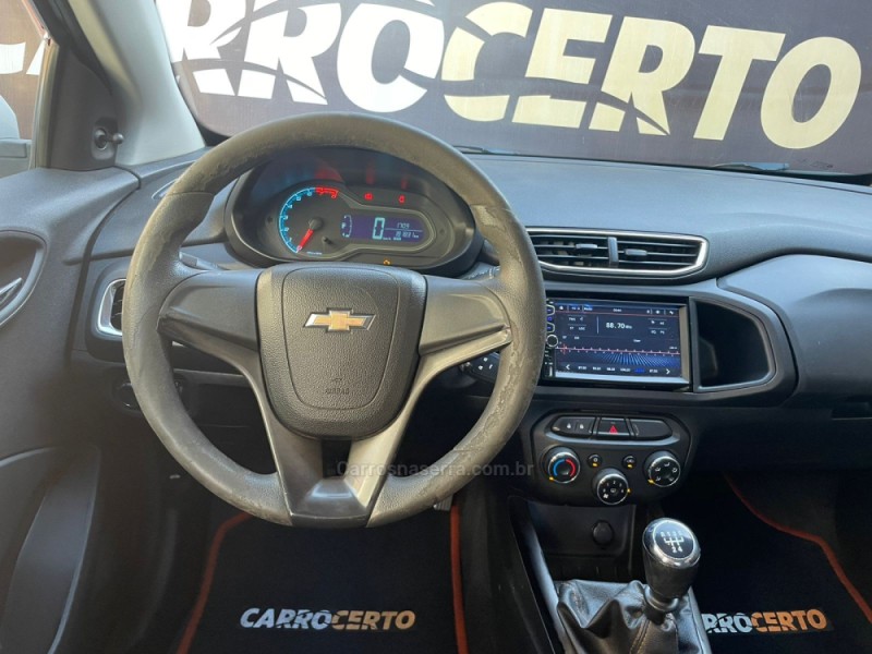 ONIX 1.0 LT 12V FLEX 4P MANUAL - 2013 - NOVO HAMBURGO
