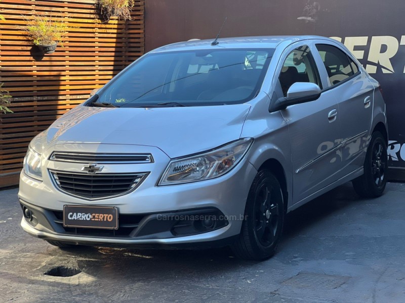 ONIX 1.0 LT 12V FLEX 4P MANUAL - 2013 - NOVO HAMBURGO