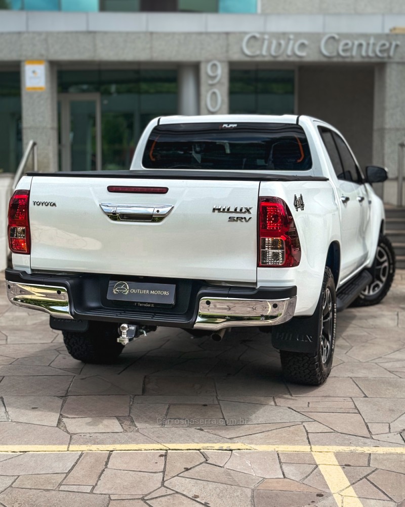 HILUX 2.8 SRV 4X4 CD 16V DIESEL 4P AUTOMÁTICO - 2022 - NOVO HAMBURGO