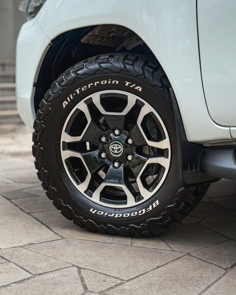 HILUX 2.8 SRV 4X4 CD 16V DIESEL 4P AUTOMÁTICO - 2022 - NOVO HAMBURGO