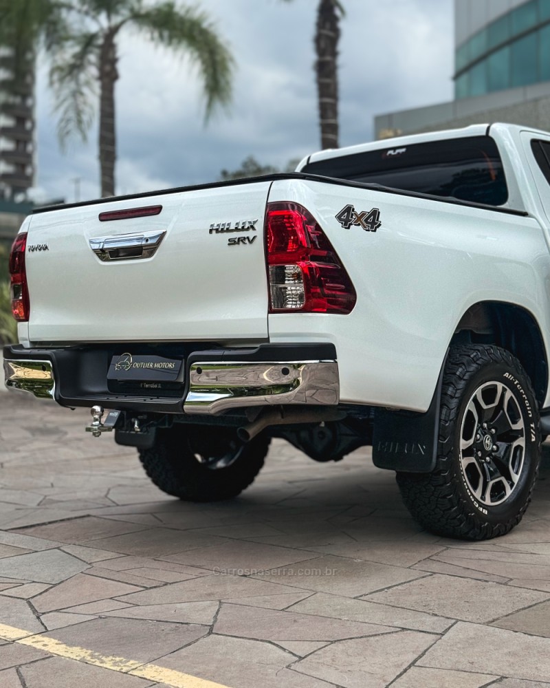 HILUX 2.8 SRV 4X4 CD 16V DIESEL 4P AUTOMÁTICO - 2022 - NOVO HAMBURGO
