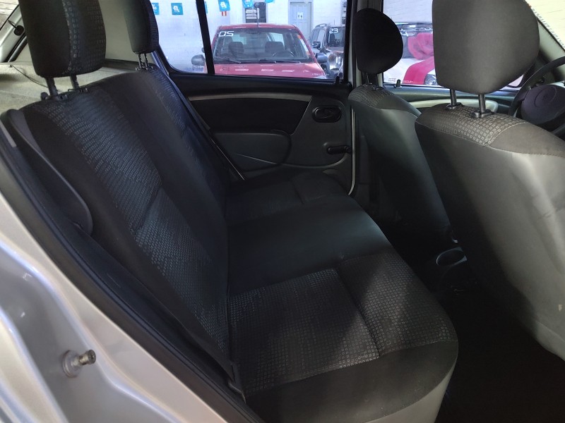 SANDERO 1.0 EXPRESSION 16V FLEX 4P MANUAL - 2009 - CAXIAS DO SUL