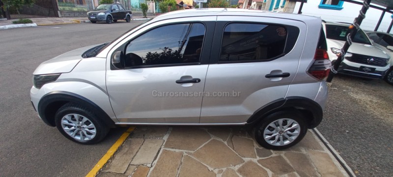 MOBI 1.0 8V EVO FLEX LIKE. MANUAL - 2022 - PICADA CAFé