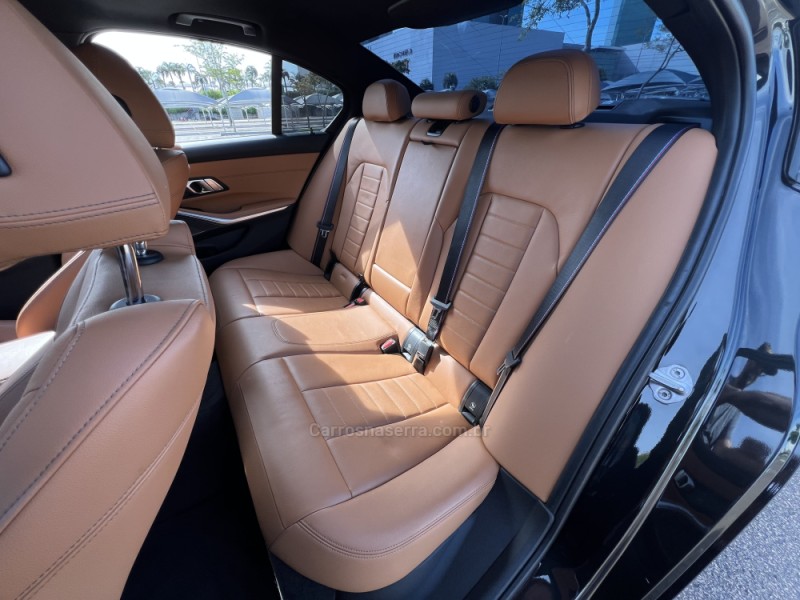 320I 2.0 M SPORT 16V TURBO ACTIVEFLEX 4P AUTOMÁTICO - 2021 - PORTO ALEGRE