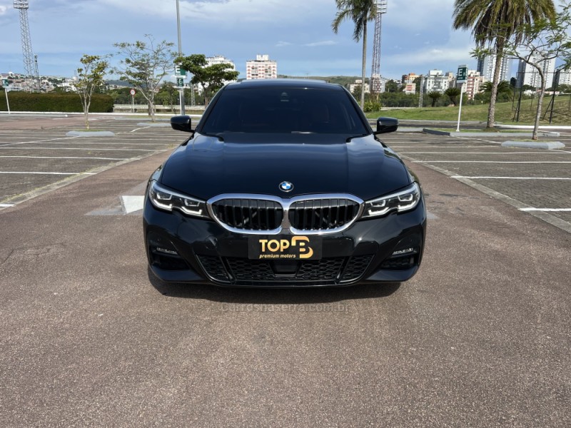 320I 2.0 M SPORT 16V TURBO ACTIVEFLEX 4P AUTOMÁTICO - 2021 - PORTO ALEGRE