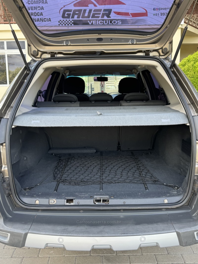 PALIO 1.8 MPI ADVENTURE WEEKEND 16V FLEX 4P MANUAL - 2016 - ENCANTADO