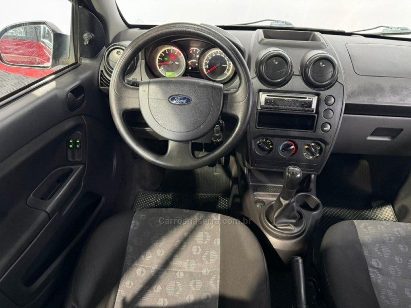 FIESTA 1.0 MPI GL 8V GASOLINA 4P MANUAL - 2011 - VACARIA