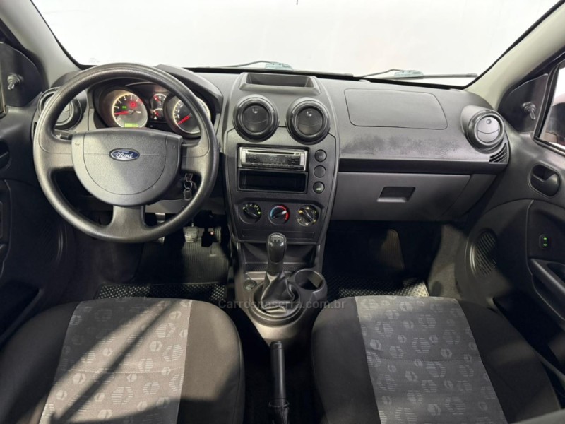FIESTA 1.0 MPI GL 8V GASOLINA 4P MANUAL - 2011 - VACARIA