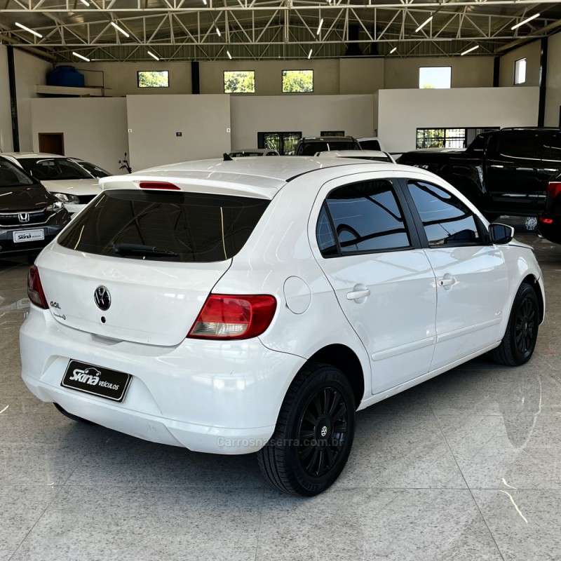 GOL 1.0 12V MPI TOTALFLEX 4P MANUAL - 2012 - VACARIA