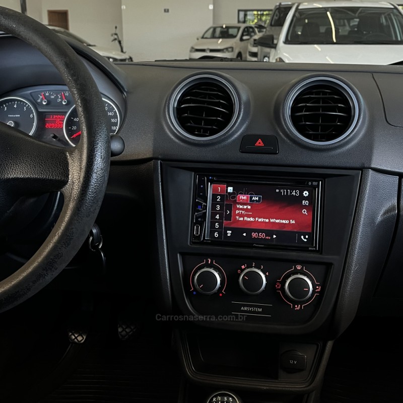 GOL 1.0 12V MPI TOTALFLEX 4P MANUAL - 2012 - VACARIA