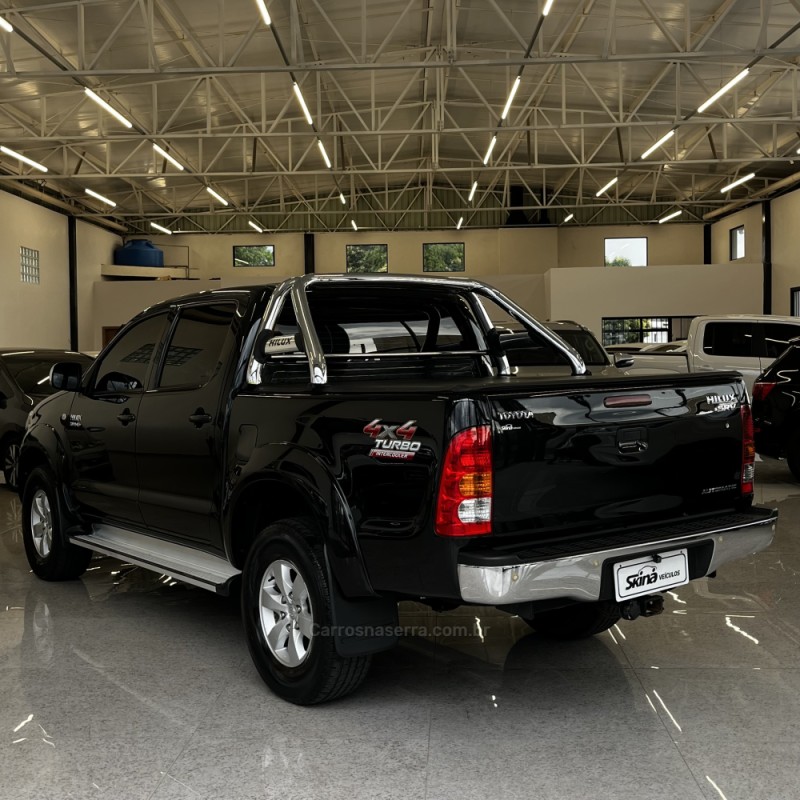 HILUX 3.0 SRV 4X4 CD 16V TURBO INTERCOOLER DIESEL 4P AUTOMÁTICO - 2011 - VACARIA