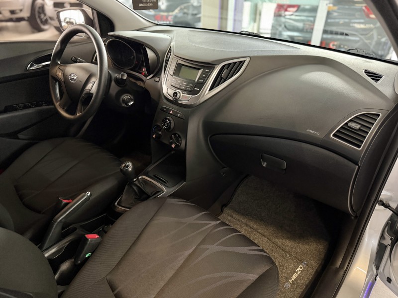 HB20 1.0 COMFORT 12V FLEX 4P MANUAL - 2015 - CAXIAS DO SUL