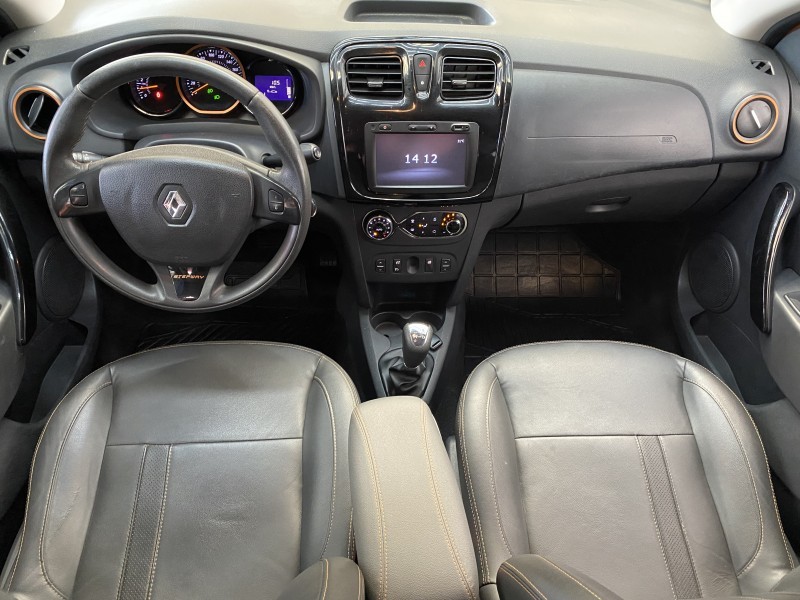 SANDERO 1.6 STEPWAY 8V FLEX 4P AUTOMATIZADO - 2015 - CAXIAS DO SUL