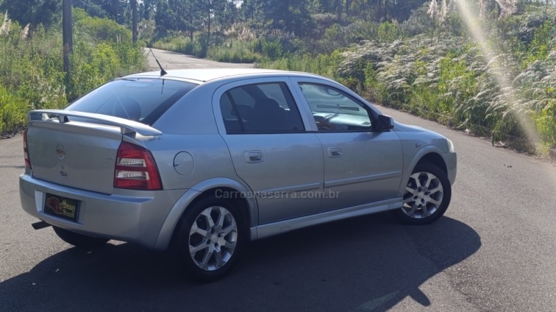ASTRA 2.0 MPFI ADVANTAGE 8V FLEX 4P MANUAL - 2011 - CAXIAS DO SUL