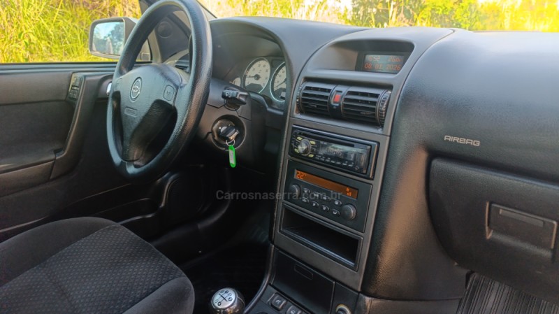 ASTRA 2.0 MPFI ADVANTAGE 8V FLEX 4P MANUAL - 2011 - CAXIAS DO SUL