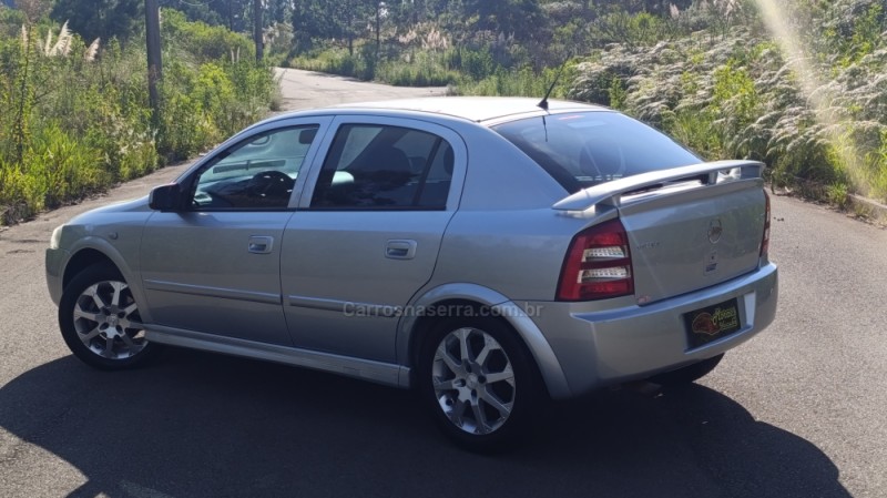 ASTRA 2.0 MPFI ADVANTAGE 8V FLEX 4P MANUAL - 2011 - CAXIAS DO SUL