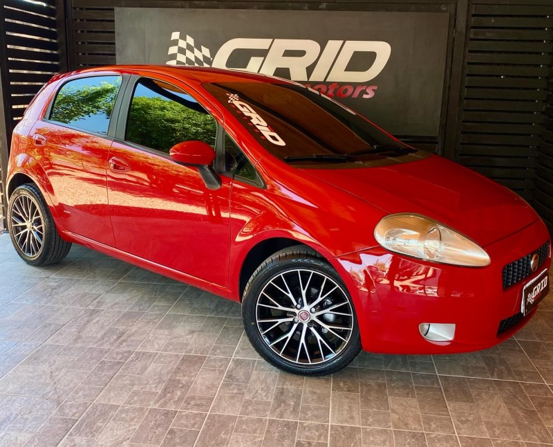 PUNTO 1.4 ATTRACTIVE ITALIA 8V FLEX 4P MANUAL - 2013 - ESTâNCIA VELHA