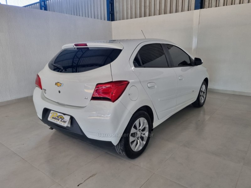 ONIX 1.4 MPFI LT 8V FLEX 4P AUTOMÁTICO - 2018 - VACARIA