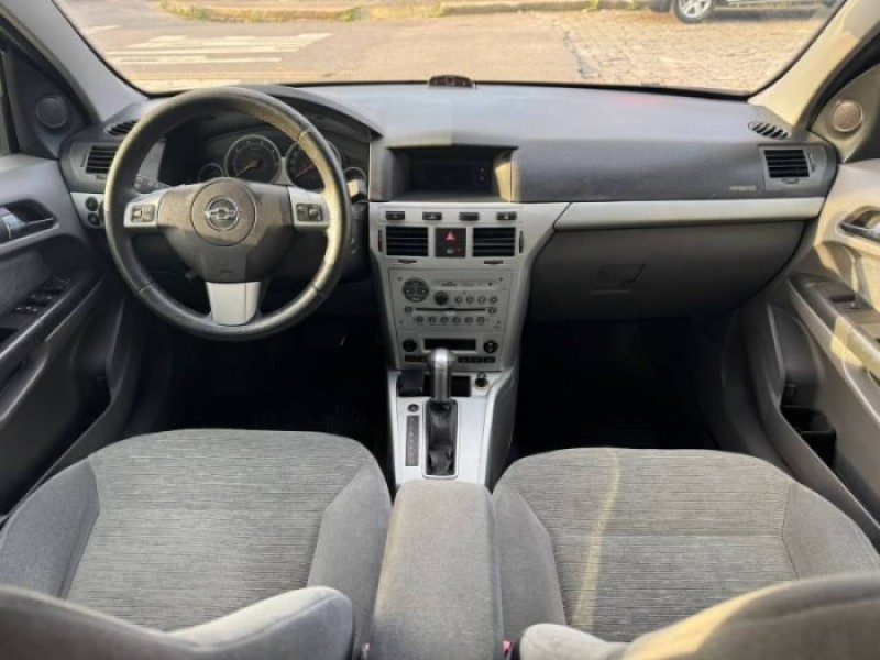 VECTRA 2.0 MPFI ELEGANCE 8V FLEX 4P AUTOMÁTICO - 2011 - CAXIAS DO SUL