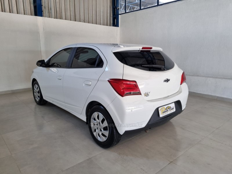 ONIX 1.0 JOY BLACK 8V FLEX 4P MANUAL - 2021 - VACARIA