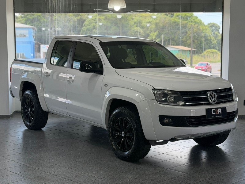 amarok 2.0 trendline 4x4 cd 16v turbo intercooler diesel 4p automatico 2013 caxias do sul