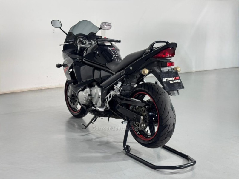 GSX 650 F - 2011 - ESTâNCIA VELHA