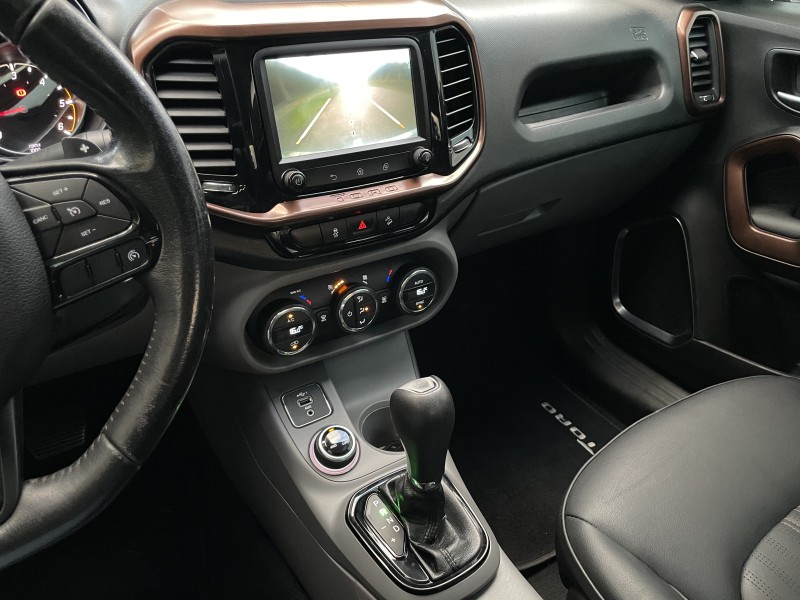 TORO 2.0 16V TURBO DIESEL VOLCANO AT9 4X4 AUTOMÁTICO - 2020 - CAXIAS DO SUL