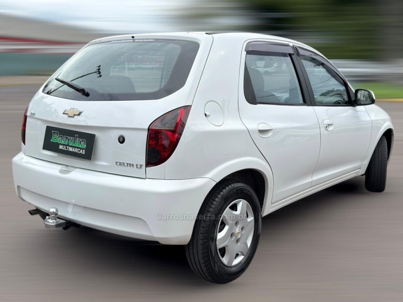 CELTA 1.0 MPFI LT 8V FLEX 4P MANUAL - 2015 - NOVO HAMBURGO
