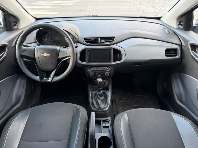 ONIX 1.0 JOY BLACK 8V FLEX 4P MANUAL - 2021 - CAXIAS DO SUL