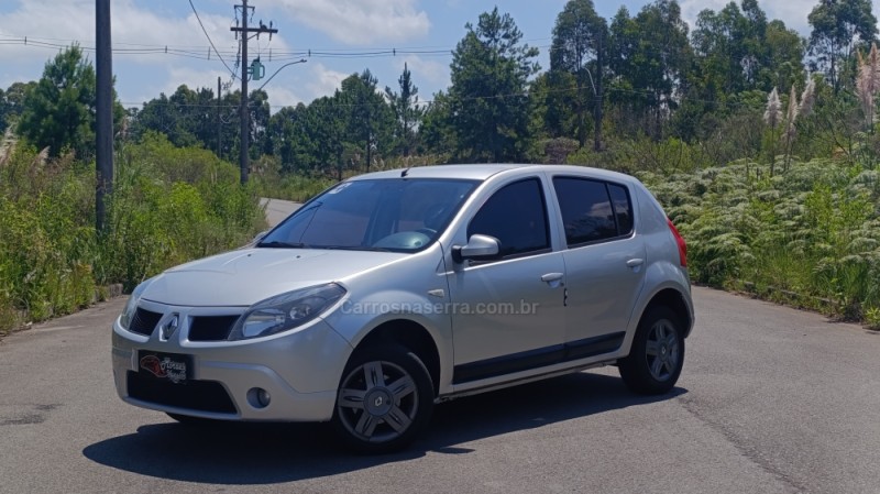 sandero 1.6 expression 8v flex 4p manual 2010 caxias do sul