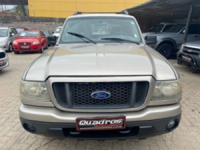 RANGER 3.0 XLS 16V 4X4 CD DIESEL 4P MANUAL - 2005 - CAXIAS DO SUL