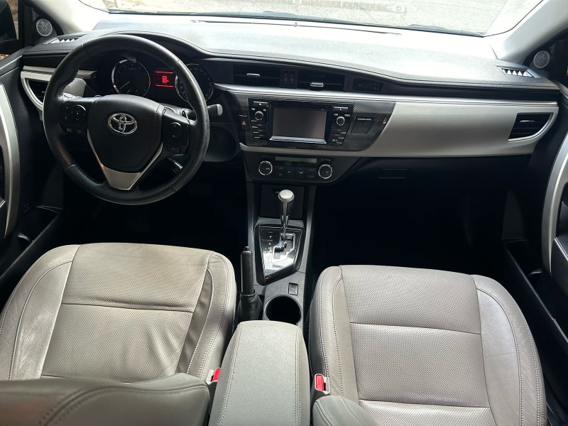 COROLLA 1.8 XEI 16V GASOLINA 4P AUTOMÁTICO - 2017 - TRêS COROAS