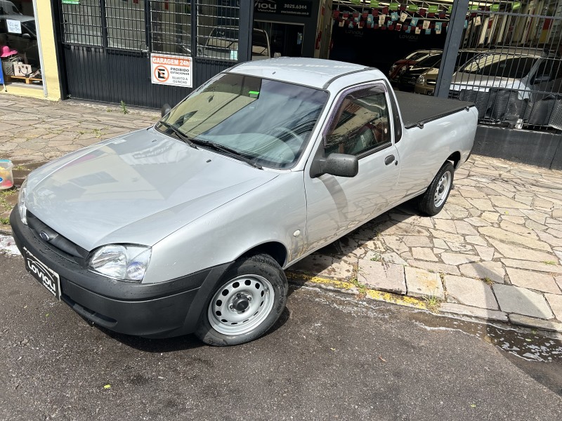 COURIER 1.6 MPI L 8V GASOLINA 2P MANUAL - 2006 - CAXIAS DO SUL