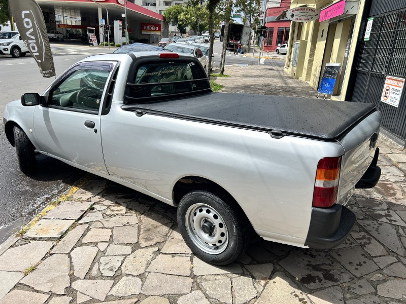 COURIER 1.6 MPI L 8V GASOLINA 2P MANUAL - 2006 - CAXIAS DO SUL
