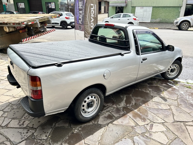 COURIER 1.6 MPI L 8V GASOLINA 2P MANUAL - 2006 - CAXIAS DO SUL
