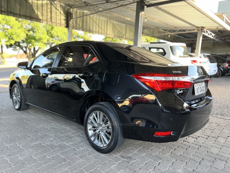 COROLLA 2.0 XEI 16V FLEX 4P AUTOMÁTICO - 2017 - BOM PRINCíPIO