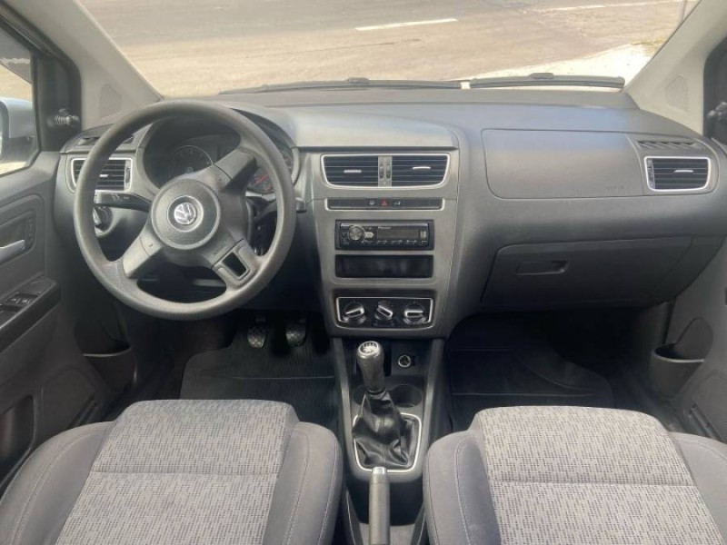 FOX 1.0 MI 8V FLEX 4P MANUAL - 2014 - CAXIAS DO SUL