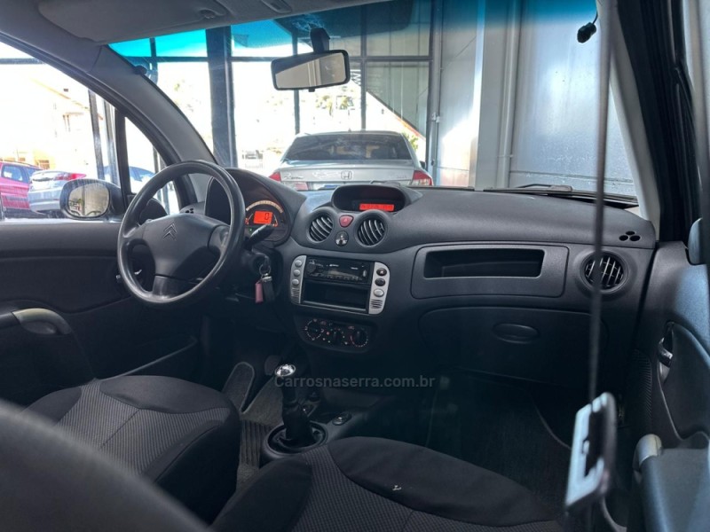 C3 1.4 I GLX 8V FLEX 4P MANUAL - 2011 - VACARIA