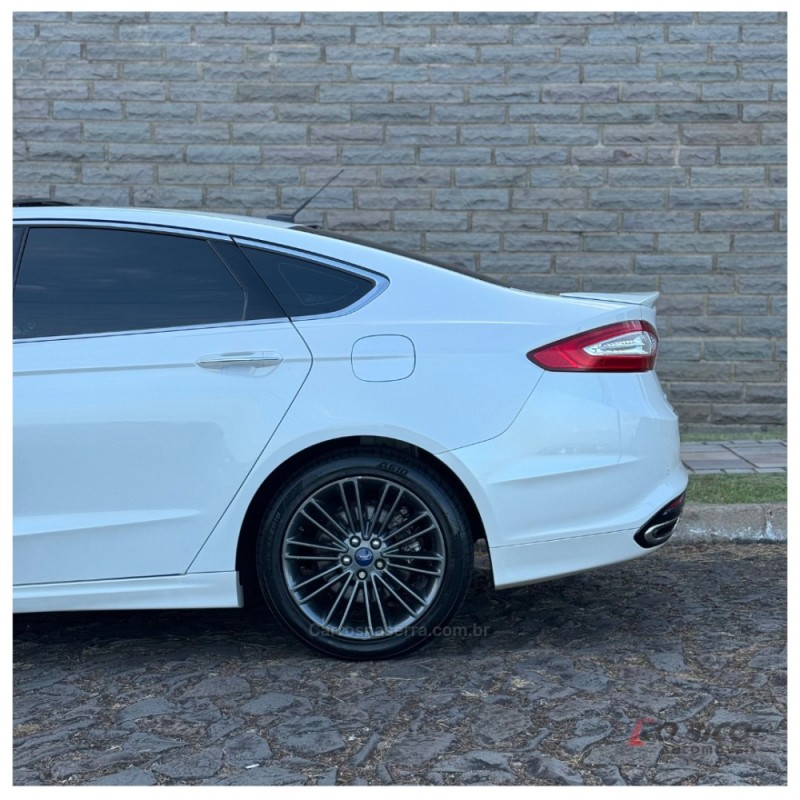 FUSION 2.0 TITANIUM GTDI ECOBOOST FWD GASOLINA 4P AUTOMÁTICO - 2014 - CAMPO BOM