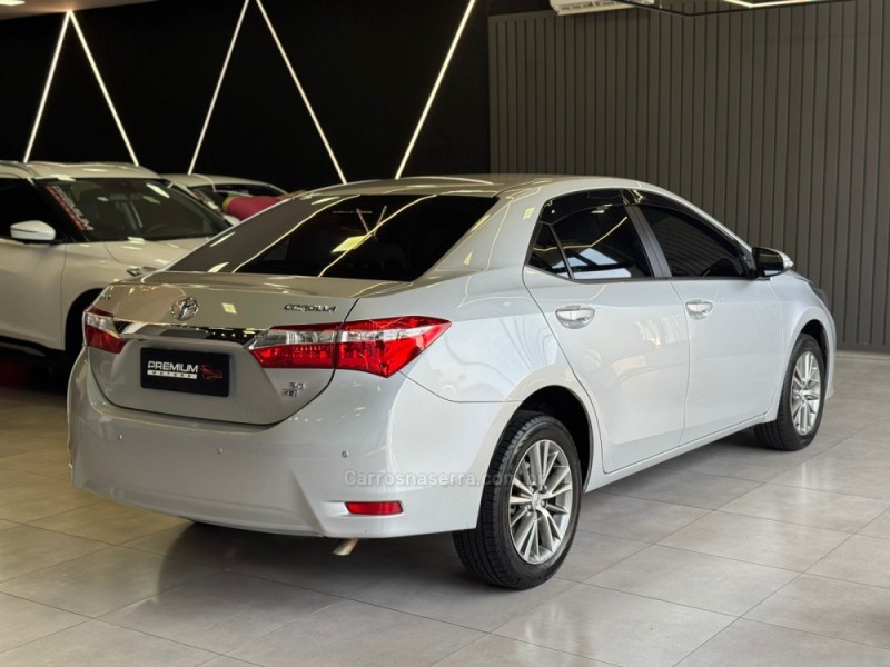 COROLLA 2.0 XEI 16V FLEX 4P AUTOMÁTICO - 2015 - DOIS IRMãOS